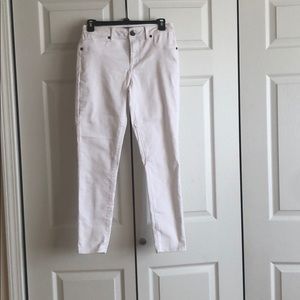 White Ankle cut Jeans skinny